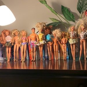 10 Vintage Barbie dolls by Mattel & Hasbro!